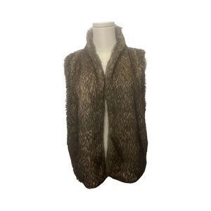 Abercrombie & Fitch Faux Fur Vest